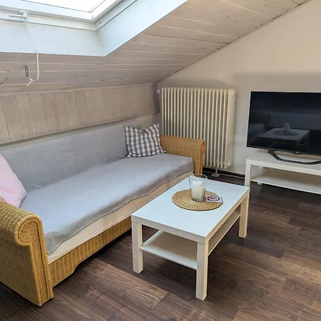 Modernes Zum Wohlfuehlen Apartman
